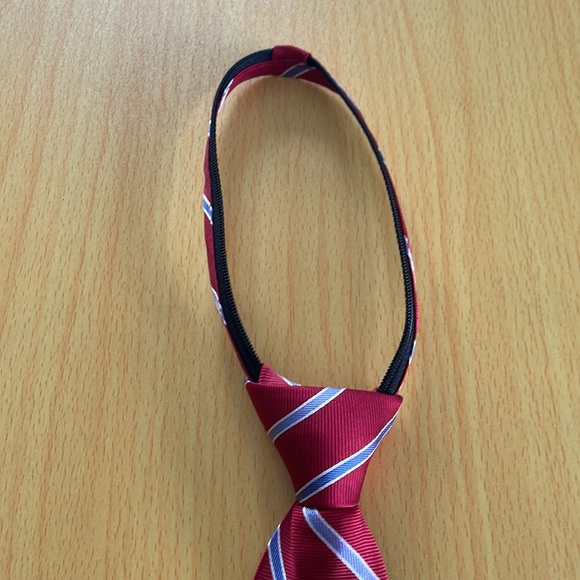 Nautica Boys Tie. Red & blue. Adjustable with zipper - Picture 2 of 3